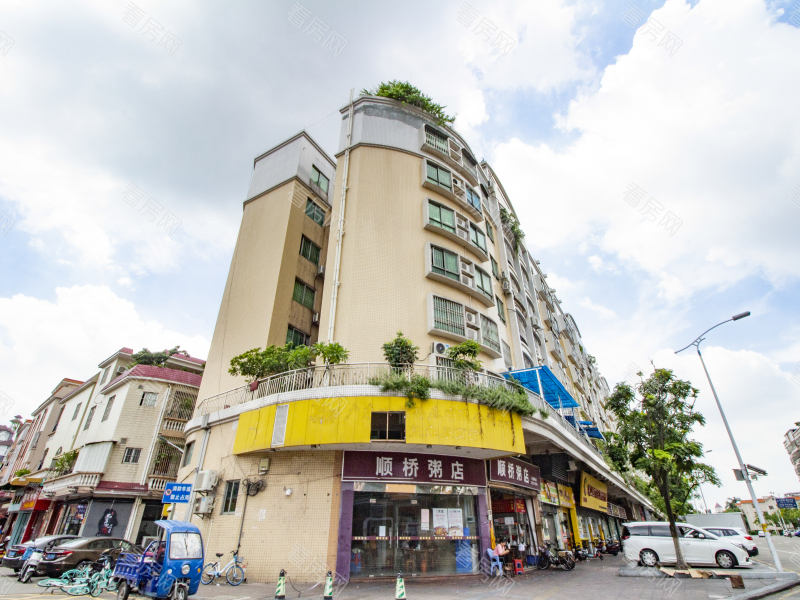 佛山宏景楼三期小区信息图片3