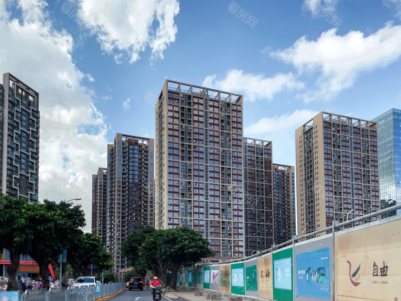 深圳万科红三期小区信息图片1