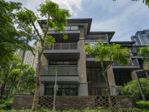 深圳燕晗山居小区信息图片
