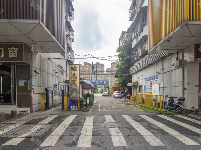 佛山翠逸庭苑西区小区信息图片5
