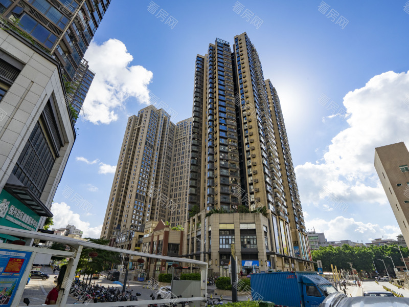 深圳峰荟名庭小区信息图片2