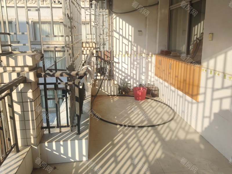 阜康翠微源 3室2厅 130㎡_阜康翠微源租房图片图片2