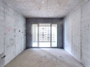 珠江帝景山庄 3室2厅 89㎡ 毛坯 珠江帝景山庄 3室2厅 89㎡ 毛坯衡阳石鼓区虎形山二手房图片