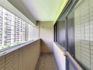 旭日领御园 3室2厅 128.12㎡ 满五年_旭日领御园二手房阳台图片5