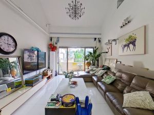 卓越城市中心花园 4室2厅 121.73㎡ 满五唯一深圳龙岗区横岗二手房图片