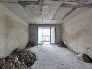 亿豪名园 3室2厅 127.95㎡ 满五唯一衡阳雁峰区南郊公园二手房图片