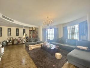 世纪村三期 5室2厅 271㎡ 精装 世纪村三期 5室2厅 271㎡ 精装深圳南山区红树湾二手房图片